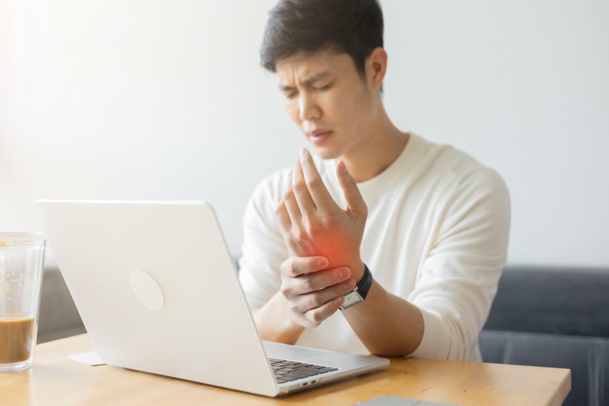 How Repetitive Strain and Long-Term Workplace Injuries Can Qualify for Compensation